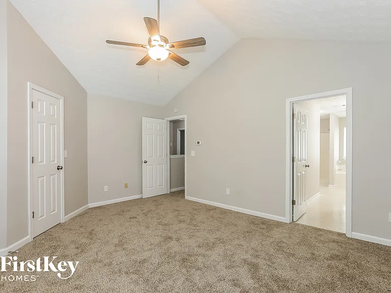 7008 Setters Way — Photo 8