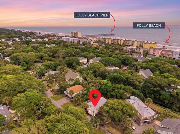 215 W Hudson Ave, Folly Beach, SC 29439