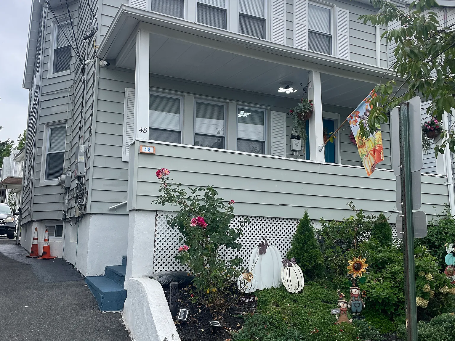 2 bed, $2,200 — Photo 1