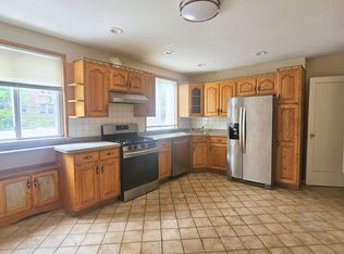 32-63 45th St #1, Astoria, NY 11103