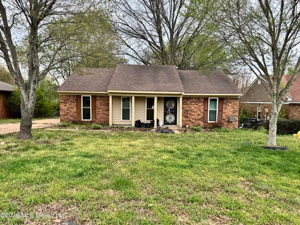 3415 Carroll Dr, Horn Lake, MS 38637