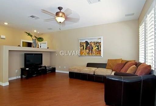 3rd image of 1131 Lake Berryessa St