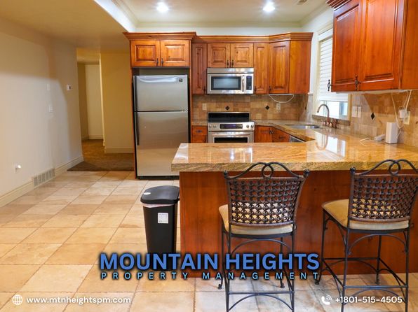 1482 E Maple Ave #BASEMENT