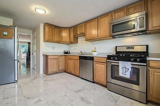 4th image of 131 Bellwood Cir #U131