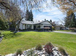 15496 93rd Ave, Surrey, BC V3R 9B6