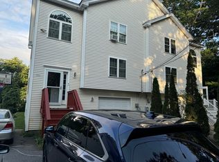 24 Outlook Dr, Worcester, MA 01603