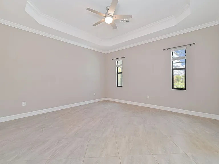 28076 Foxrock Ct — Photo 21