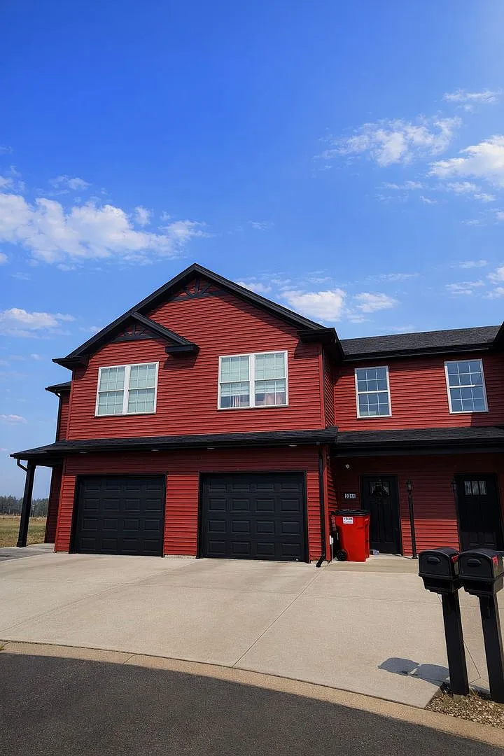3311 Stoneway Ct — Photo 1