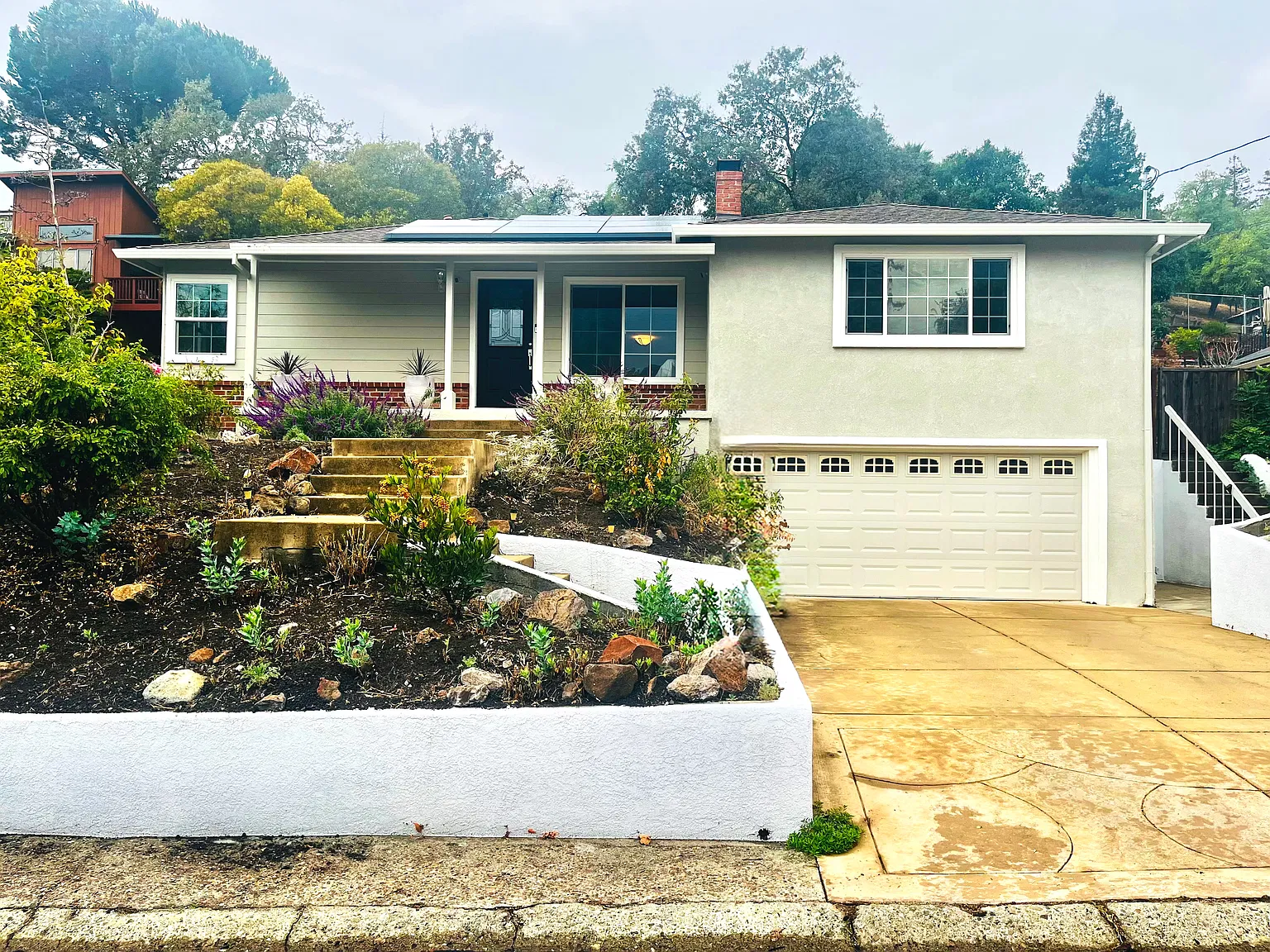 4 bed, 1541 sqft, $4,995 — Photo 1