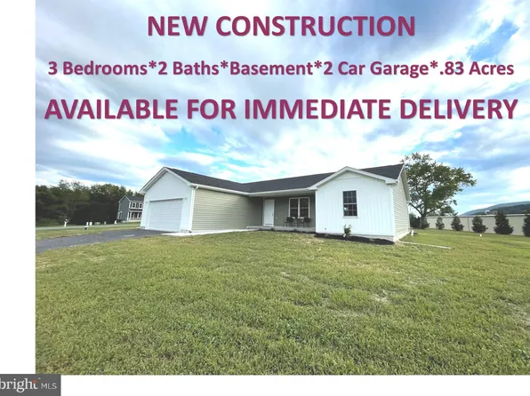 111 Ashton Cir, Berkeley Springs, WV 25411
