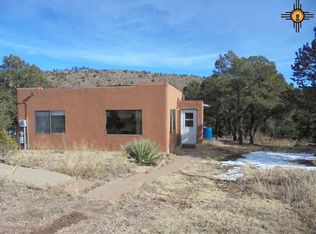 39 Roadrunner Rd, Las Vegas, NM 87701