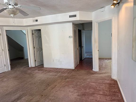 4th image of 9590 Kings Rd. #9590 Kings Rd Ext