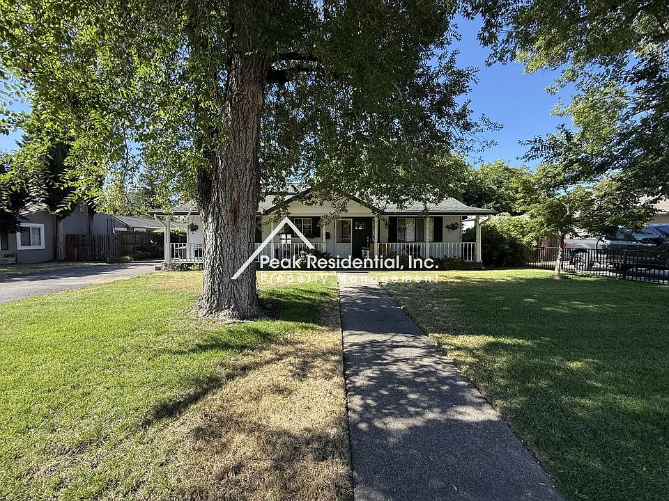 4308 Ravenwood Ave