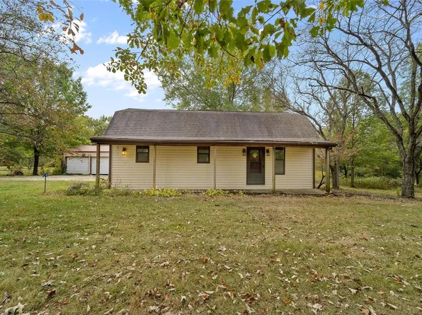 2148 County Road 228, Fulton, MO 65251