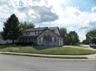 5431 Baylor Dr, Fairview Heights, IL