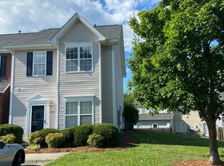 1761 Olivers Crossing Cir, Winston Salem, NC 27127