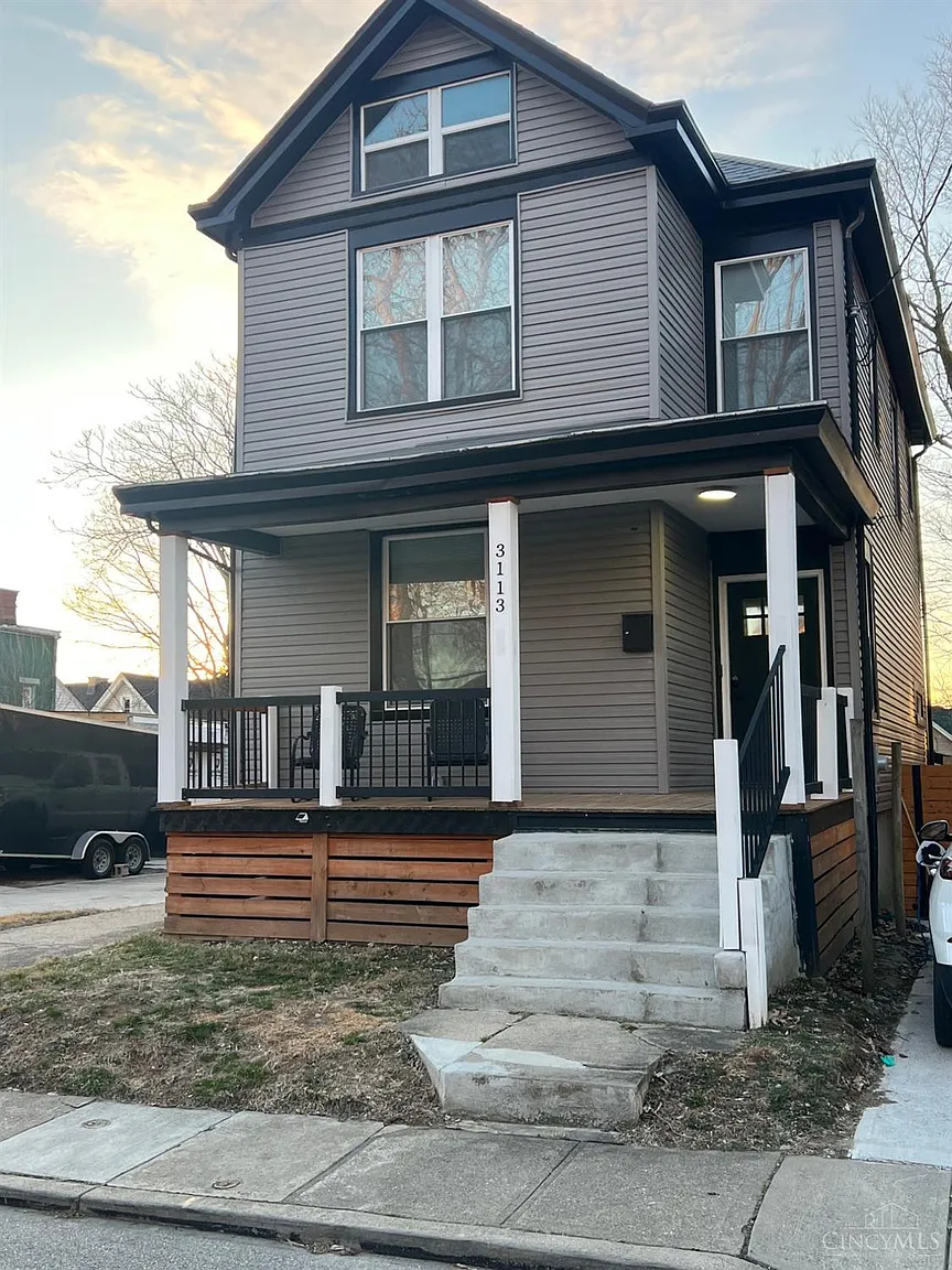 3113 Harvard Ave photo 1