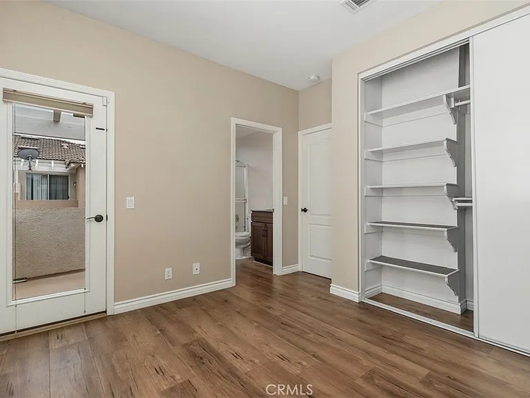 64 Mission Ct — Photo 28