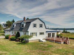 14 Pleasant St, Eastport, ME 04631