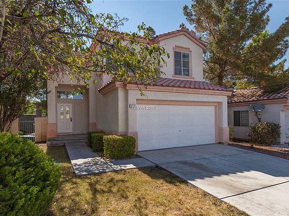 3rd image of 2213 Maple Rose Dr