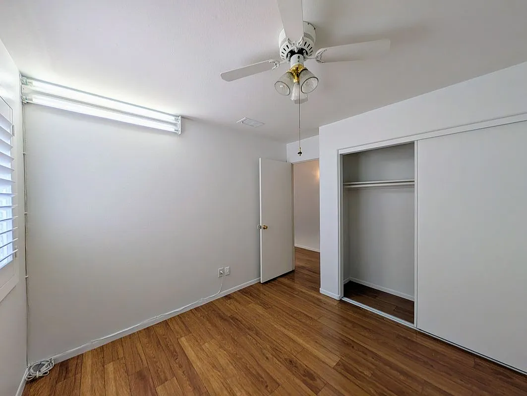 3 bed, 2.0 bath, 1444 sqft, $2,198 — Photo 3