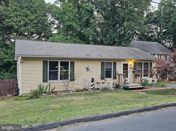 11640 Cowpoke Cir, Lusby, MD 20657