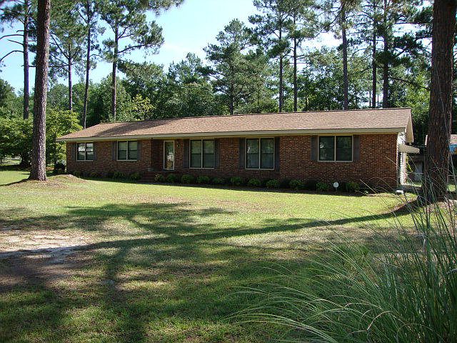 1st image of 134 Brentwood Drive NE