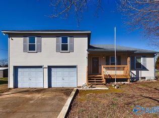 29905 Little Creek Rd, Ardmore, AL 35739