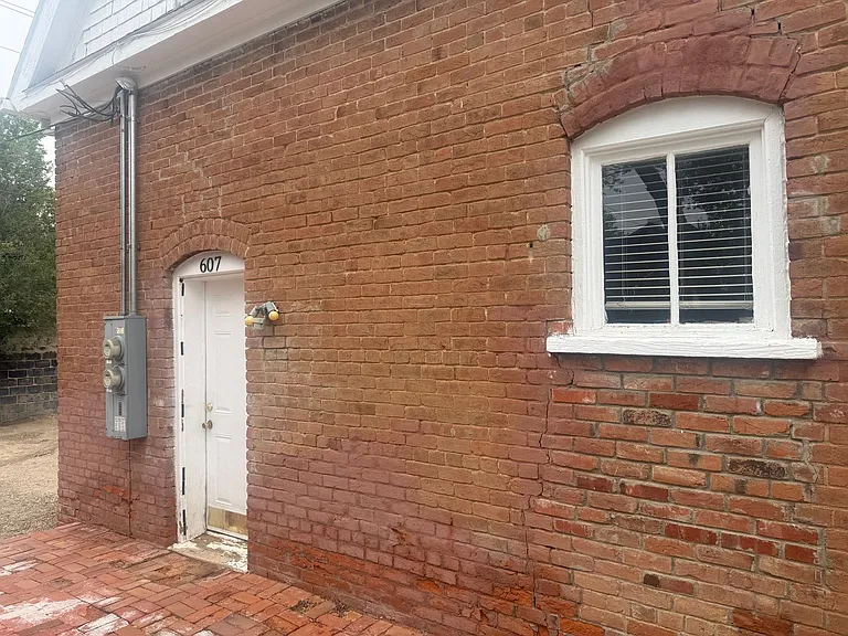 611 W Colorado Ave — Photo 16