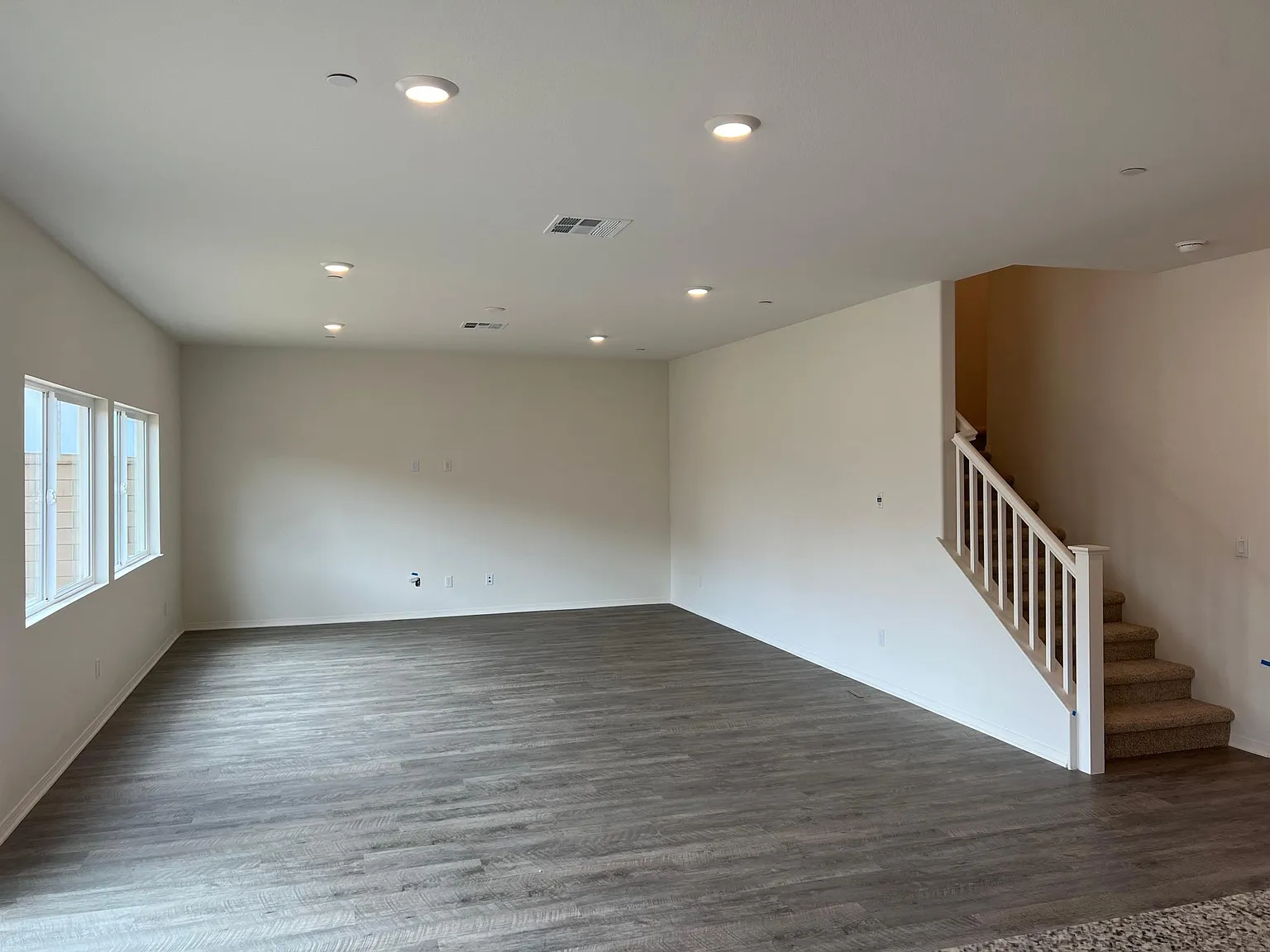 15612 Cobalt Rd — Photo 2