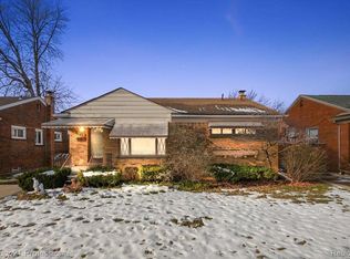 1826 Walnut St, Dearborn, MI 48124
