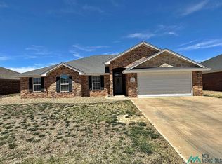600 Almond Tree Ln, Clovis, NM 88101
