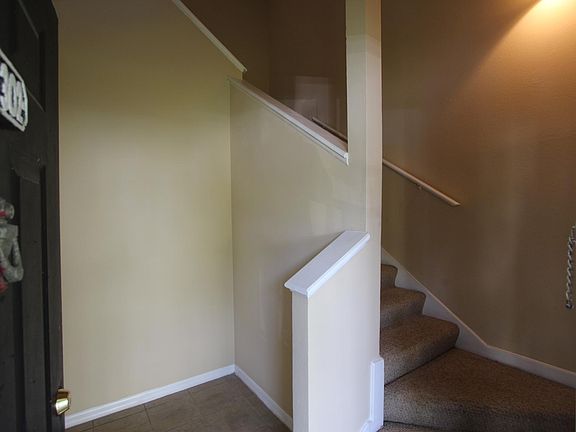 5th image of 6142 Westgate Dr APT 302