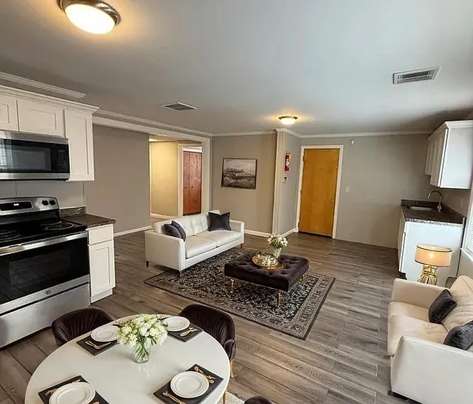 633 Orange St #1 — Photo 10