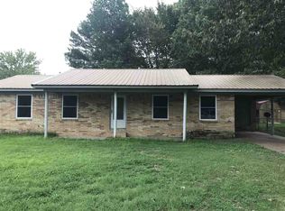 804 Guinn St, Newport, AR 72112