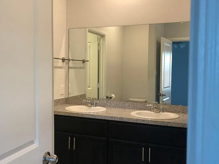 2225 Denmark Ln — Photo 11