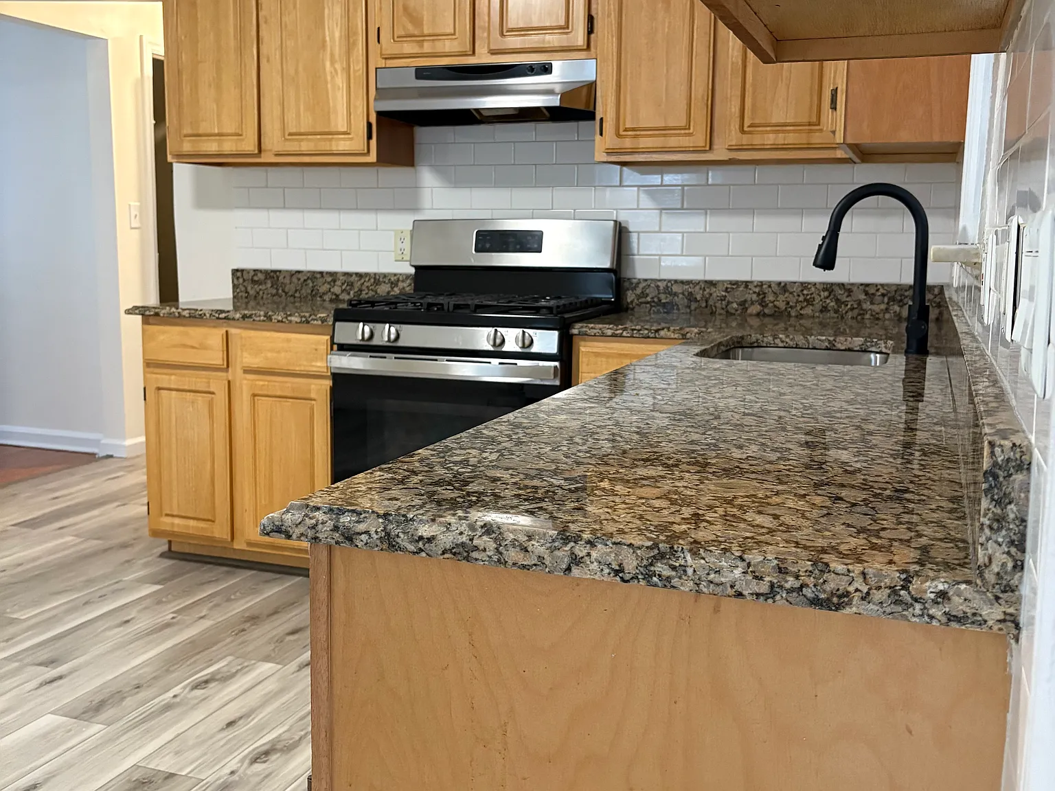 2 bed, $2,300 — Photo 2