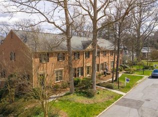 404 B Fisher Park Cir, Greensboro, NC 27401