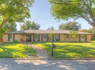 4340 Winding Way, Benbrook, TX 76126