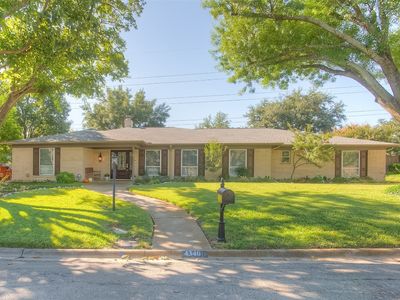 4340 Winding Way, Benbrook, TX, 76126