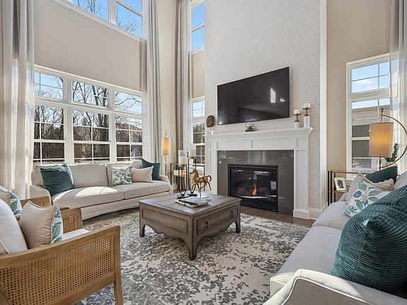 4th image of 2849 Parkside Cir