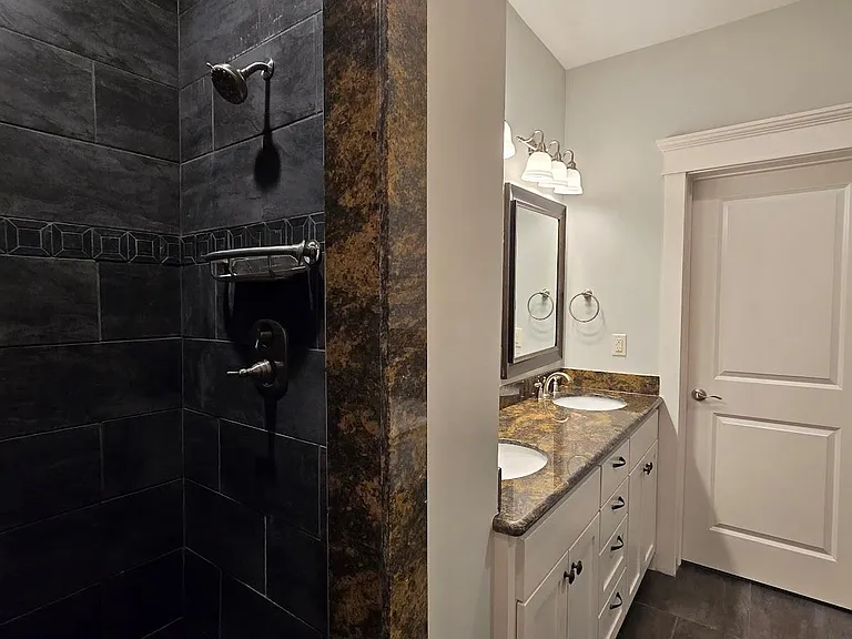 4109 Allen St — Photo 31