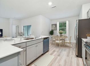 34788 Mulrion Dr, Zephyrhills, FL 33541