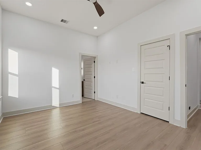 9819 Turnbow St #D — Photo 17