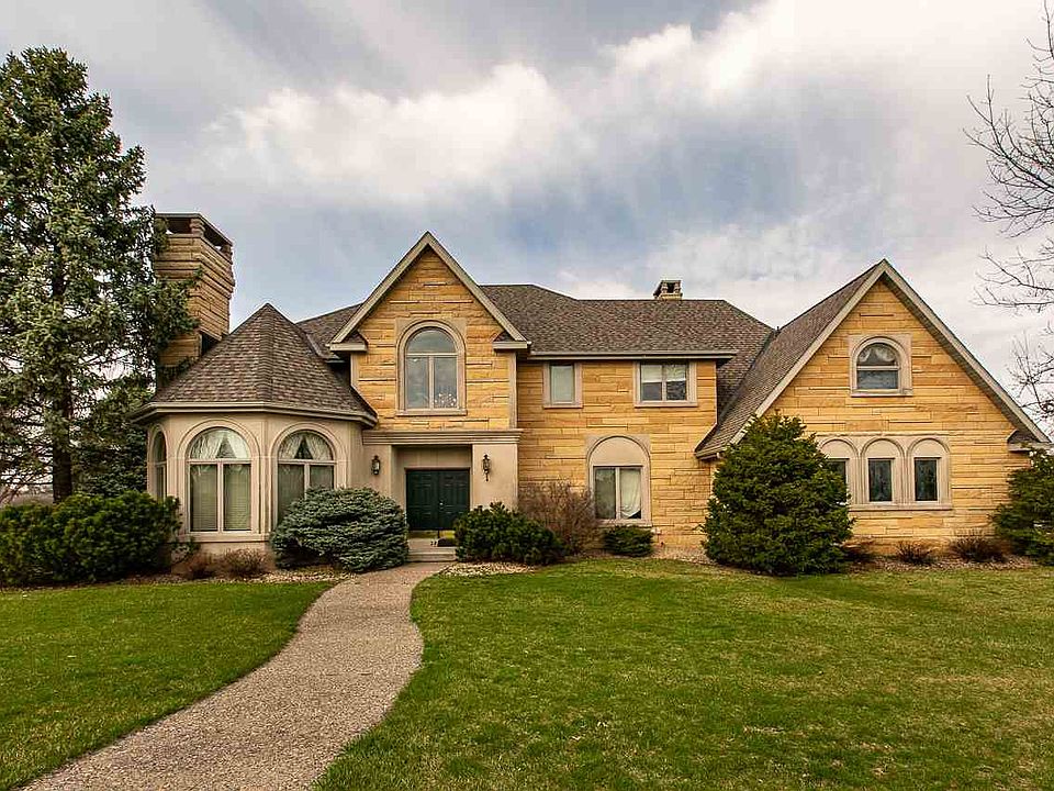 1st image of 2877 Arbor Hills Dr