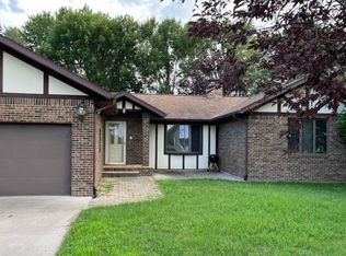 306 E 12th Ave, Milbank, SD 57252