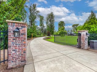 78203 Meadow Park Dr, Cottage Grove, OR 97424