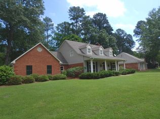 201 Oak Hollow Dr, Madison, MS 39110