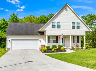 1131 SE Fellowship Ln, Knoxville, TN 37914