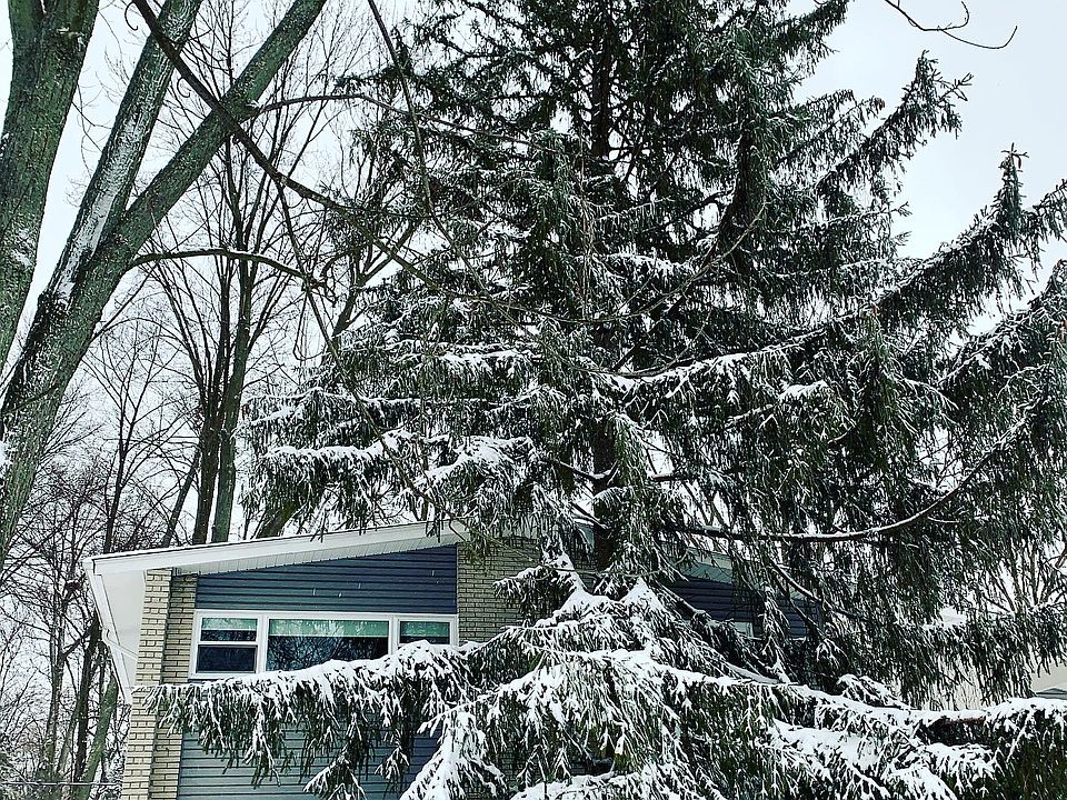 1st image of 20850 Northome St